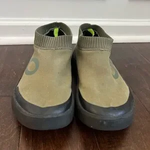 OOFOS Men’s OOMG EEZEE Mid Black Olive Green Slip On Recovery Shoes 10 Sneakers OOFOS eeZee Review | Mud Run, OCR, Obstacle Course Race  main image 4
